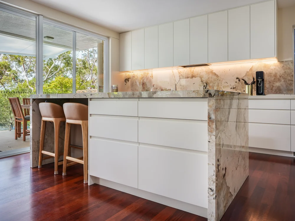 Kitchen island, Balmoral